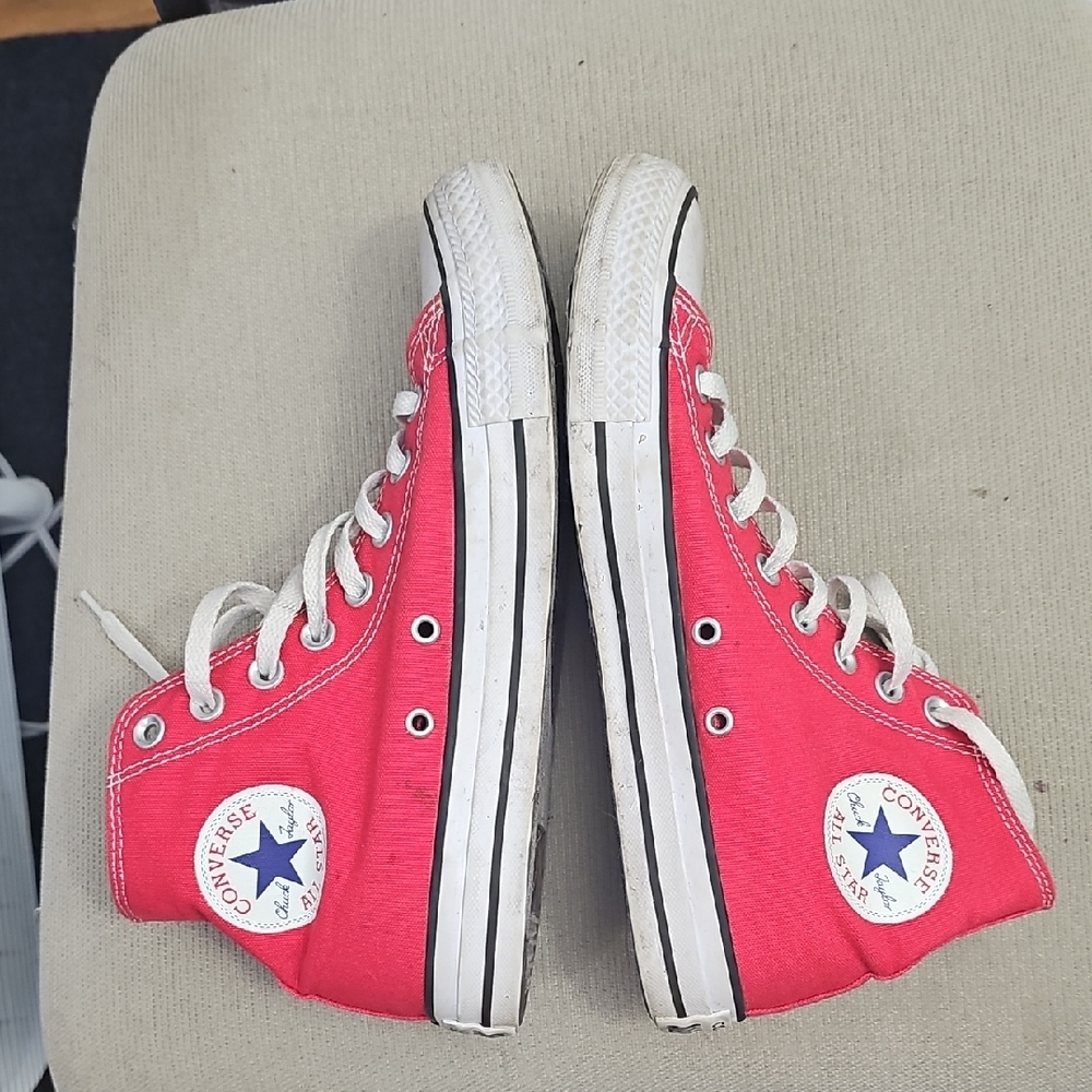 Converse High-Top Red Size 8.5 Womens